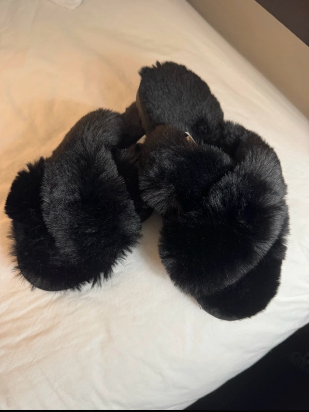 Plush Black Faux Fur Slide Slippers for Women